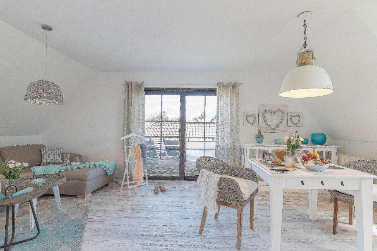 Haus Am Strand Ferienwohnung Haus Am Strand 5 Zingst Eksteriør bilde